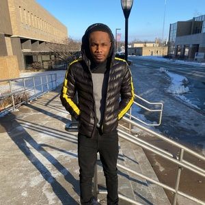 Meet your Posher, Brian